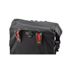 AGU Sacoche Arrière Agu Premium H2O 18L -Sacoche vélo grand magasin agu sacoche arriere agu premium h2o 18l 6