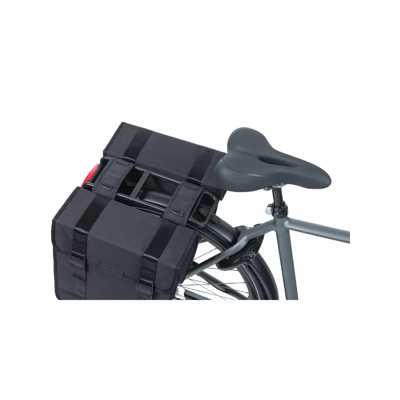 Tour Noir 28L - BASIL - Sacoche Vélo Double 6 Tour Noir 28L - BASIL - Sacoche Vélo Double – Image 4